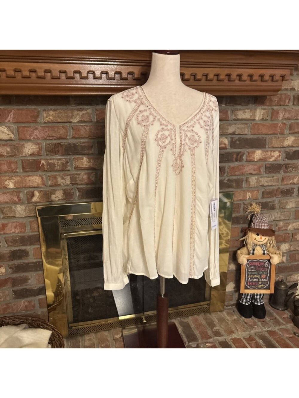 chicos tops size 2 Large Cream Blouse Beaded Lined NWT